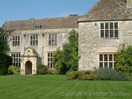 Avebury Manorfront_2